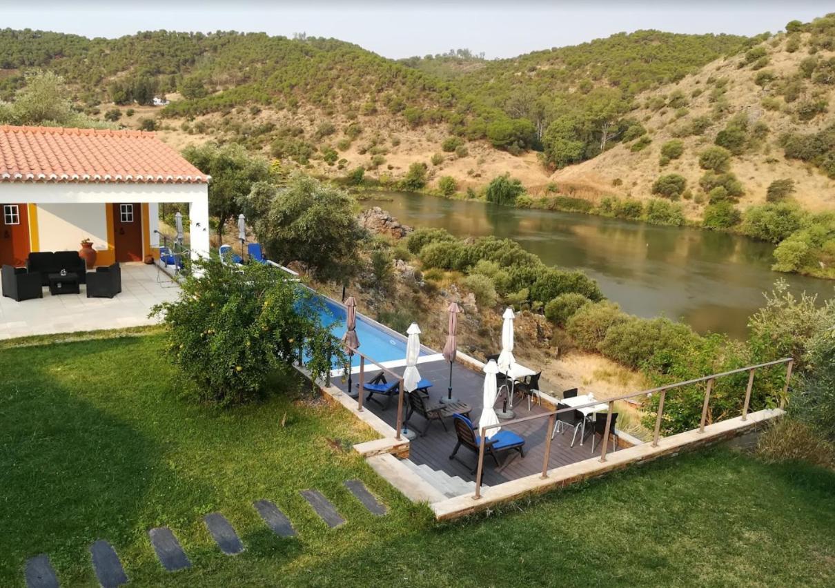 Quinta Do Vau Guest House Mértola Exterior foto